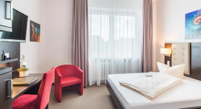 Одноместный номер Comfort Hotel Monopol