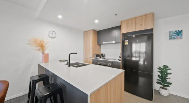 Sleek 2-bed Apartment With Rooftop Garden Access, Брондау Пәтер Belconnen New South Wales