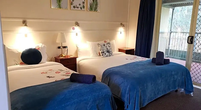 Номер Standard Donald Riverside Motel