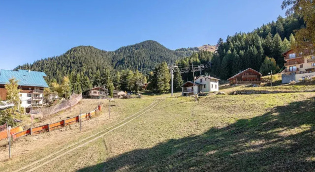 Cosy Apartment in the Mountains in Valfrejus, Забронировать Апартаменты/квартира Отели Вальфрежюс с бассейном, рядом с Горнолыжный курорт Вальфрэжюс, Бассейн