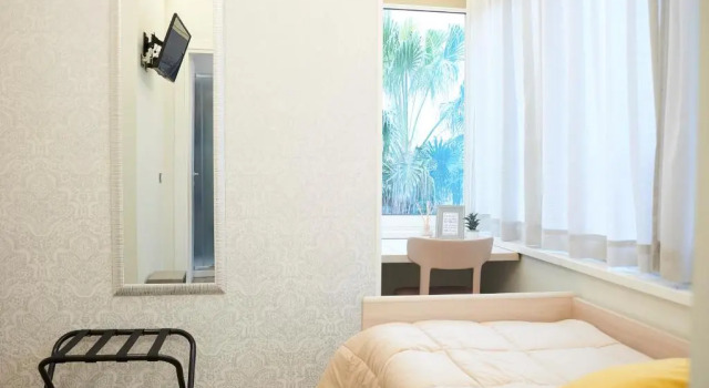 Una Chicca a Roma, Book Hotel Marcigliana Lazio