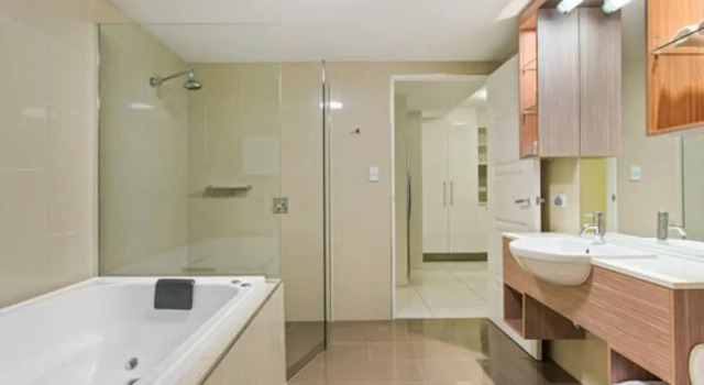 Апартаменты c 1 комнатой с балконом CBD Luxury Accommodation
