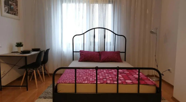 Coffee Residence 2, Забронировать Апартаменты/квартира Отели Бухареста с парковкой, рядом с Торговый центр Bucharest Mall, Парковка