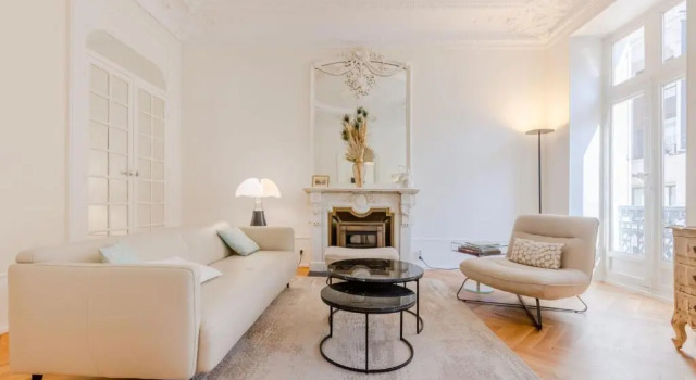 Апартаменты SERRENDY Heart of Cannes city center 3-bedroom at the foot the beaches
