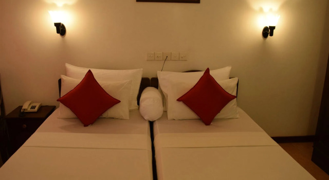 Hotel Lagoon Paradise, Забронировать Отель Отели Западной провинции 3 звезды, 3*