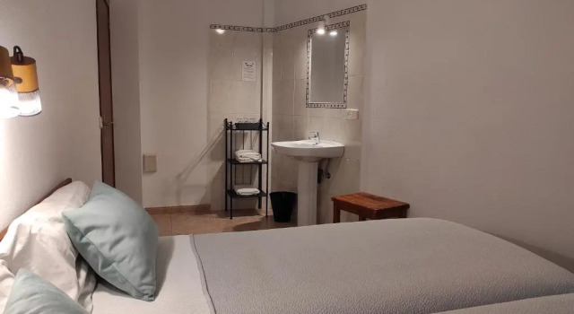 Двухместный семейный номер Standard Hostal Nadal