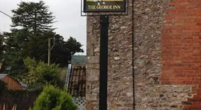 The George Inn, Boek Hotel Axminster 