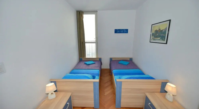 Apartment Ivana Omis, Book Lejlighed Hoteller i Split Region med parkering, Parkering