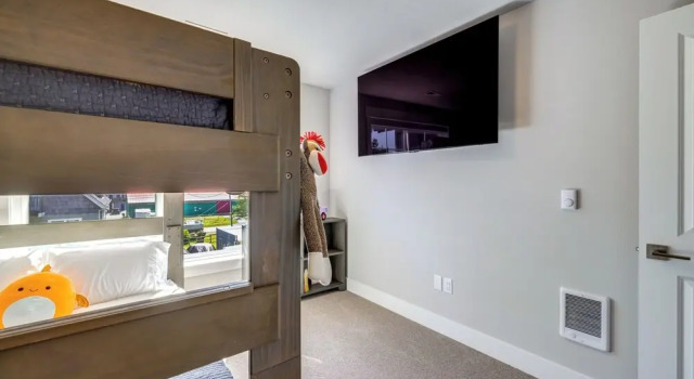 River & Marina View: Hammond Townhome w/ Hot Tub, Prenota Hotel  