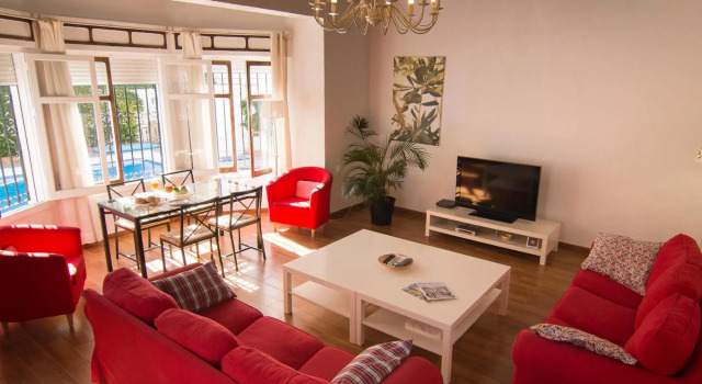 Apartamentos Las Mercedes, Забронировать Вилла Фуэнхирола Коста-дель-Соль