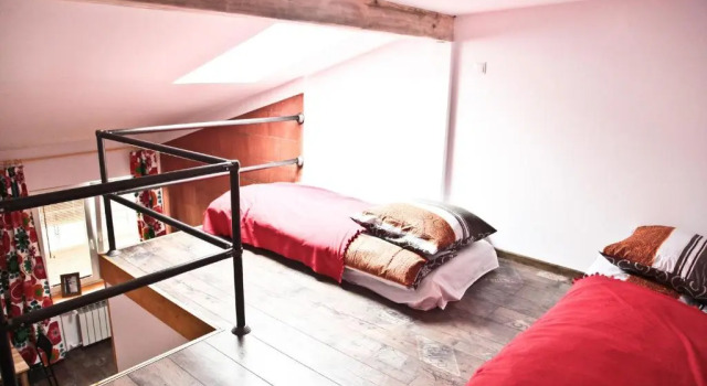 Szmulson, Prenota Hotel Praga-Północ 