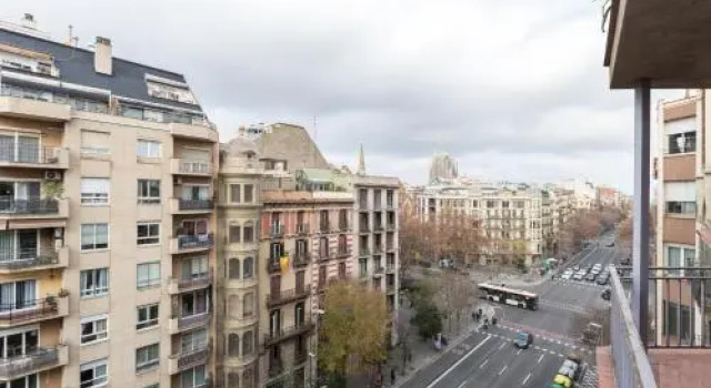 Apartment Sagrada Familla, Забронировать Апартаменты/квартира Эшампле Барселона, рядом с Santa Caterina Market