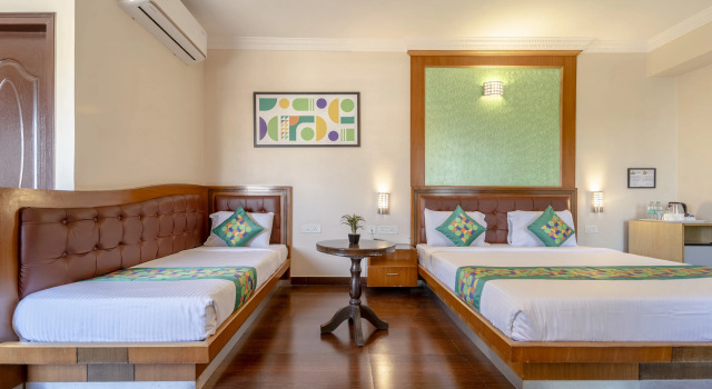 Номер Premium Treebo Akshaya Palace Inn