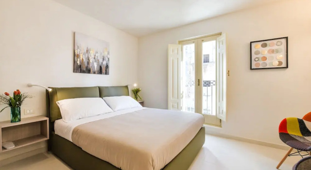 Comfort Suite with balcony and with city view Casa Magadè B&B