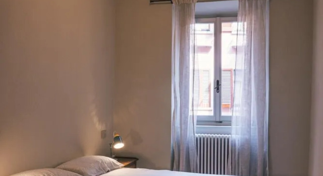 Carola A Tastefully Furnished Apartment Lakefront, Prenota Appartamento Mergozzo Lago Maggiore