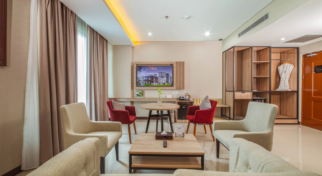 Suite Braling Grand Hotel Purbalingga, Azana Hotels Collection