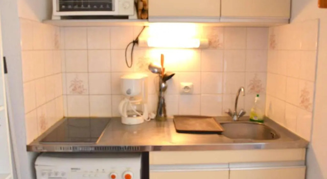 Appartement Narbonne, 2 pièces, 4 personnes - FR-1-229B-69, Book Apartment Hotels in Aude with a Pool, Swimming Pool