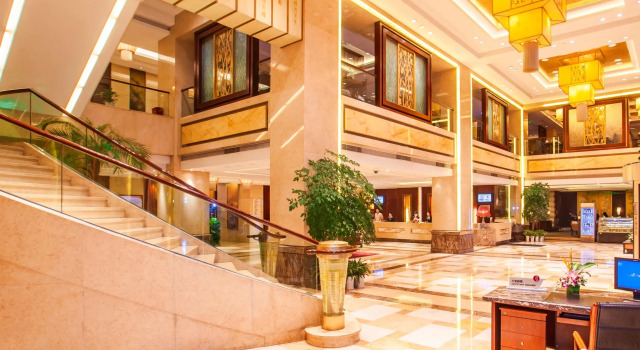 Ramada Plaza Zhijiang Hotel, Prenota Hotel Hotel tutto incluso a Yiwu, All Inclusive