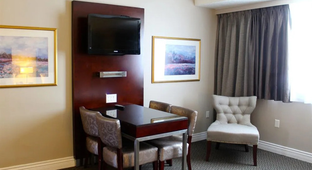 Capital CityCenter Hotel, Забронировать Отель Виктория South Vancouver Island, рядом с Отель Fairmont Empress