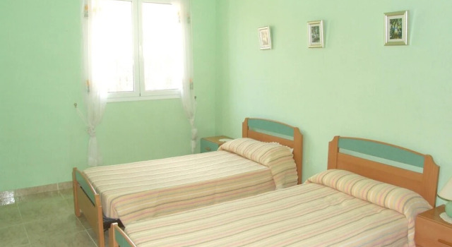 House With 5 Bedrooms in Mont-roig del Camp, With Wonderful Mountain V, Забронировать Отель Отели Tarragonès с бассейном, Бассейн