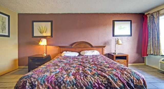 Двухместный номер Standard Sunset Inn Flatonia I 10 by Hotel O
