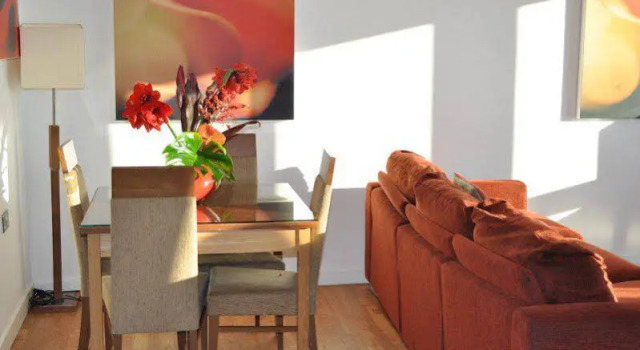 Premier Apartments Nottingham (next To Ice Arena), Varaa Huoneisto Asunnot kohteessa Merseyside, Huoneisto