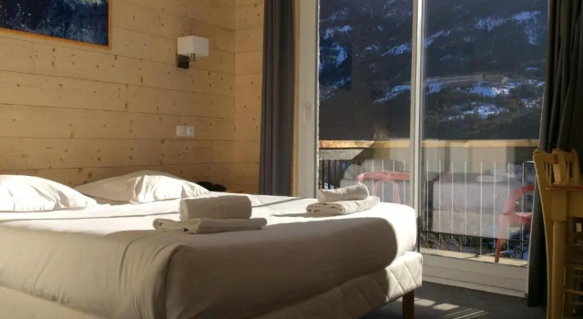Двухместный номер Standard с видом на горы Hôtel Cristol