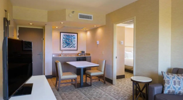 Люкс Hilton Phoenix Airport