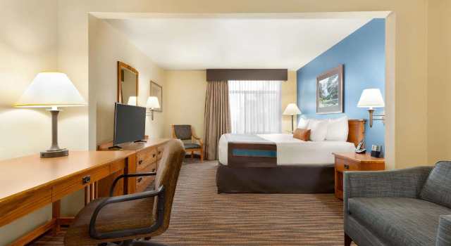 Номер Deluxe Wingate by Wyndham Denver Tech Center