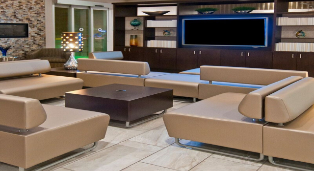 Holiday Inn Austin Airport by IHG