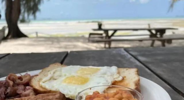 Mikadi Beach Camp, Buchen Sie Ferienhaus Kigamboni Daressalam