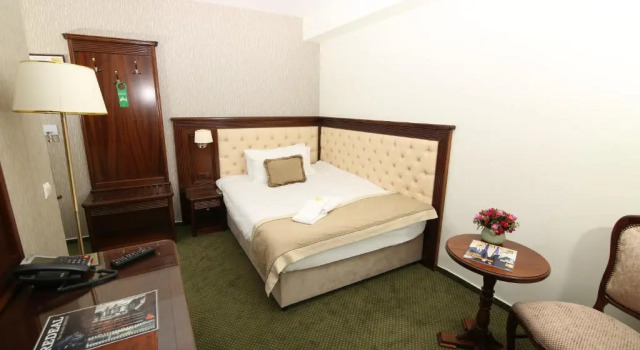 Одноместный номер 3* Hotel Carmen