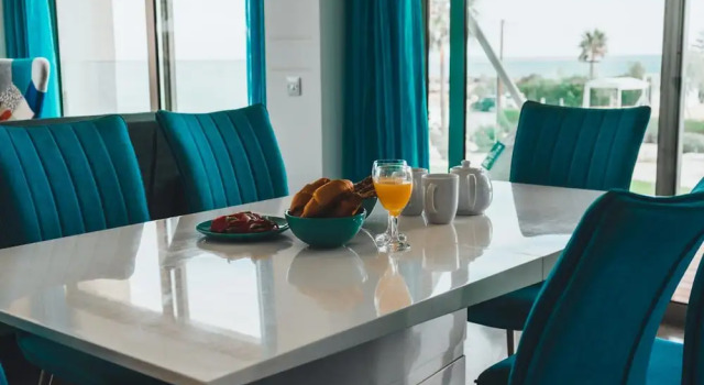 Apartamento Protaras Thalassa Beachfront Suite