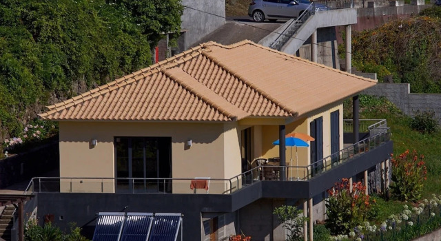 Comfortable Holiday Home, all on one Level and With a Beautiful View, Buchen Sie Hotel Boaventura Madeira