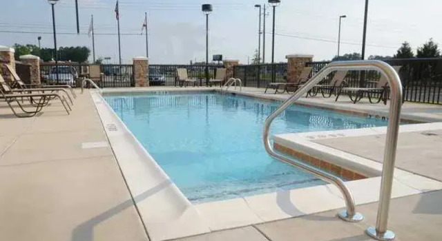 Hampton Inn Gadsden/Attalla, AL, Réserver Hôtel Attalla 