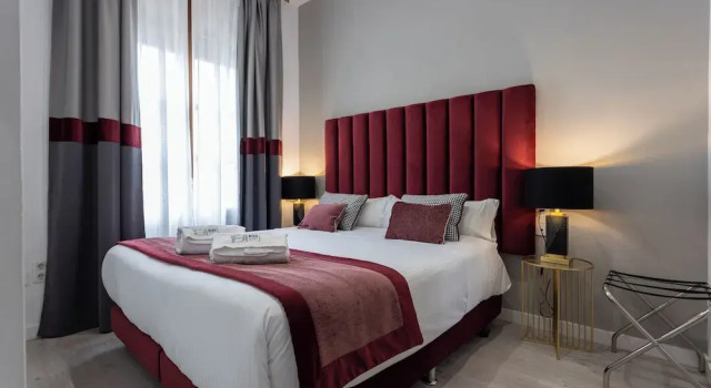 Апартаменты Superior BiBo Suites Plaza Nueva