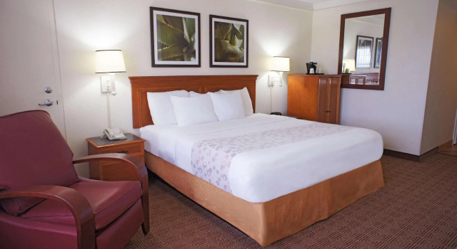 Двухместный номер Standard La Quinta by Wyndham Coral Springs University Dr