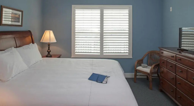 Вилла Bluewater Resort & Marina by Spinnaker Resorts