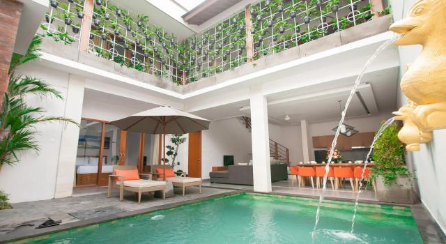 Вилла с 5 комнатами Apple Villa & Suite Seminyak