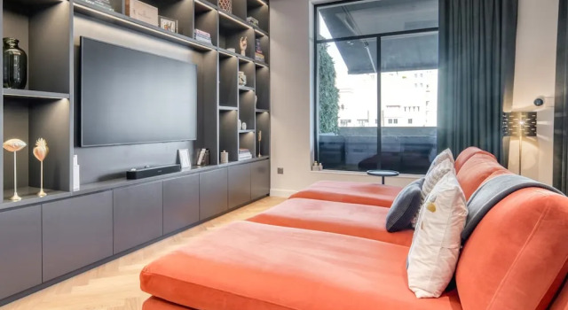 Апартаменты Modern 3BR Palm Penthouse w Private Plunge Pool