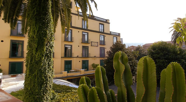 Hotel Eden