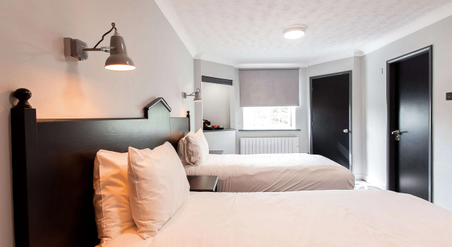 Двухместный номер Standard Village Hotel Liverpool