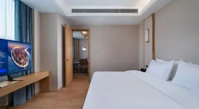Люкс Vienna International Hotel (Suzhou University Town Yuexi subway station store)