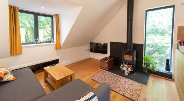 The Loft at Ash Beacon - Gorgeous 2 bed, hideaway in lovely private grounds, Забронировать Отель Эксминстер Jurassic Coast