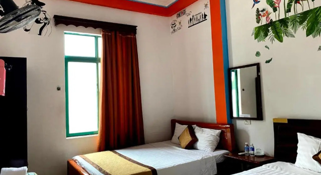 Четырёхместный номер Standard Alex Ha Long Hotel