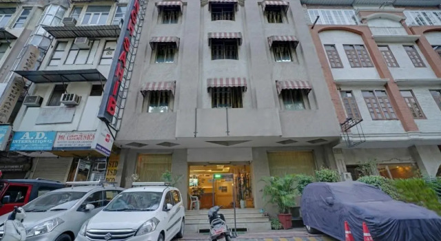 Hotel Singh Sahib, Забронировать Отель Отели Нью-Дели с завтраком, Завтраки