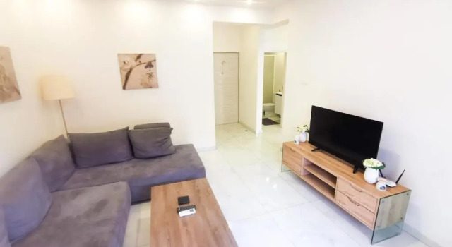 The White Pearl Apartment