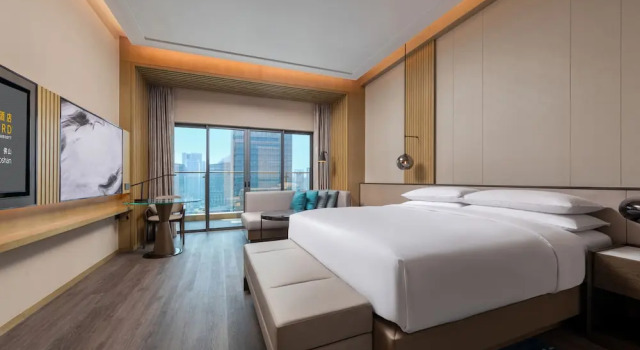 Номер Standard Courtyard by Marriott Foshan