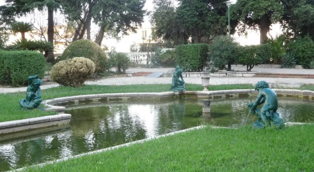 Апартаменты LES GRANDS CEDRES C1 7 Avenue de Fabron
