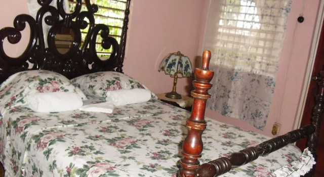 Alberta place, Prenota Hotel Kingston Giamaica